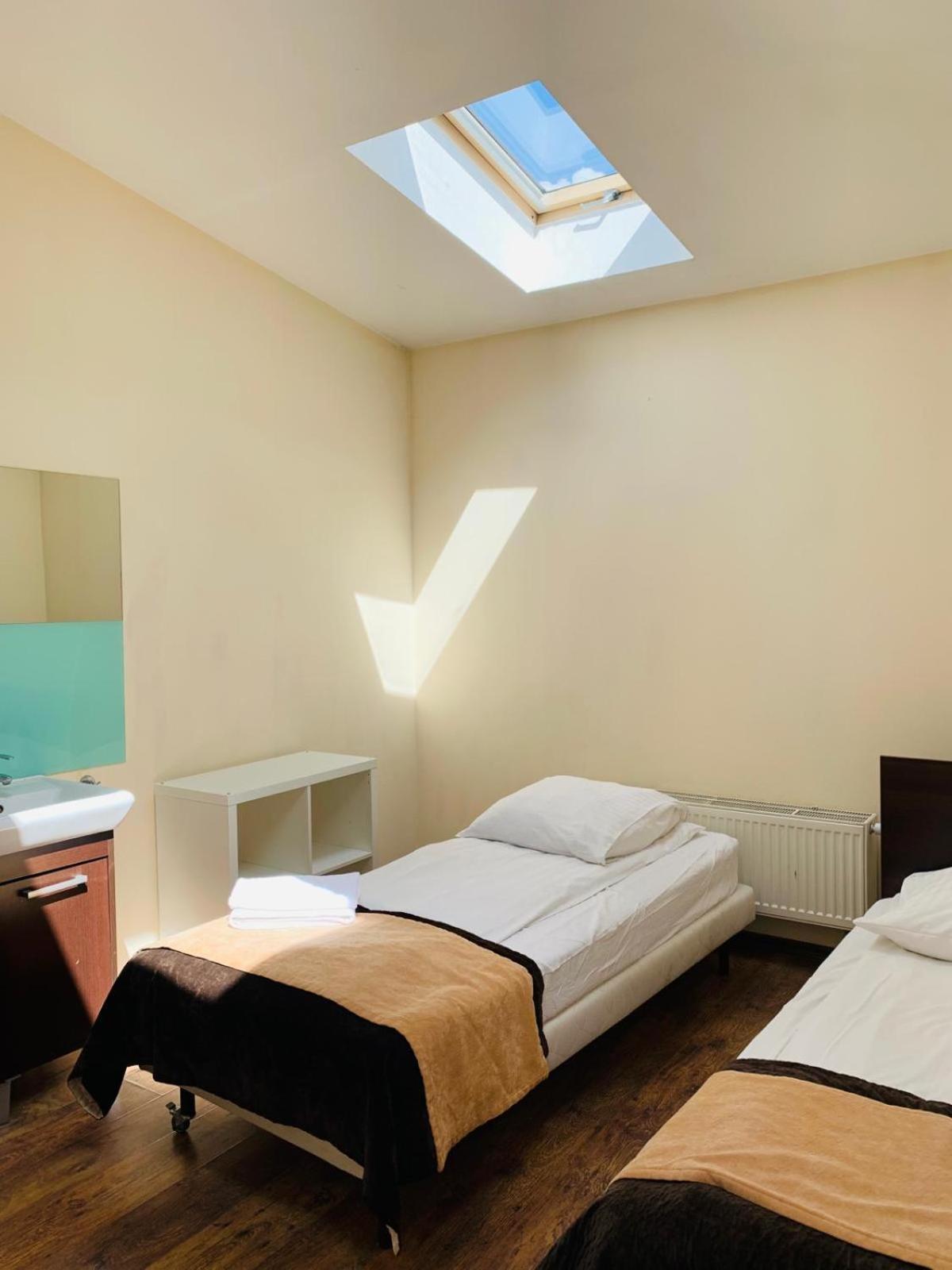 Boutique Hostel Лодз Екстериор снимка