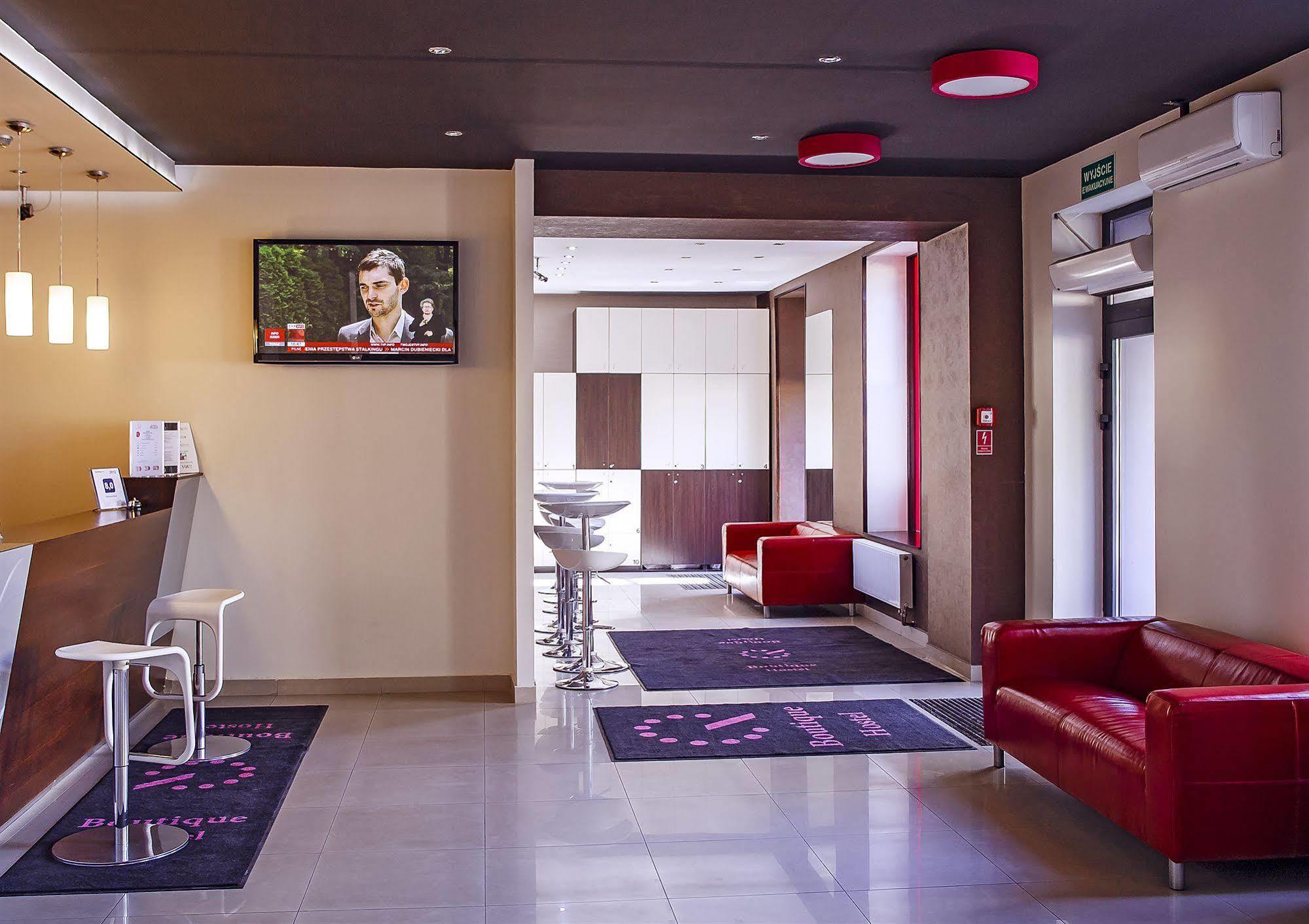 Boutique Hostel Лодз Екстериор снимка